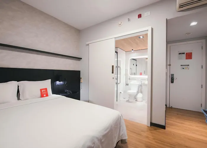 ibis Curitiba Shopping